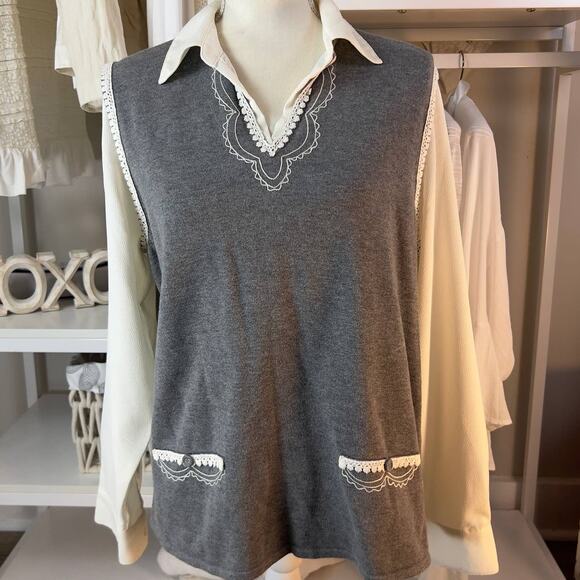 Alfred Dunner vest, sz. Med. faux shirt feminine soft girl grey and cream #1871 - Picture 1 of 10